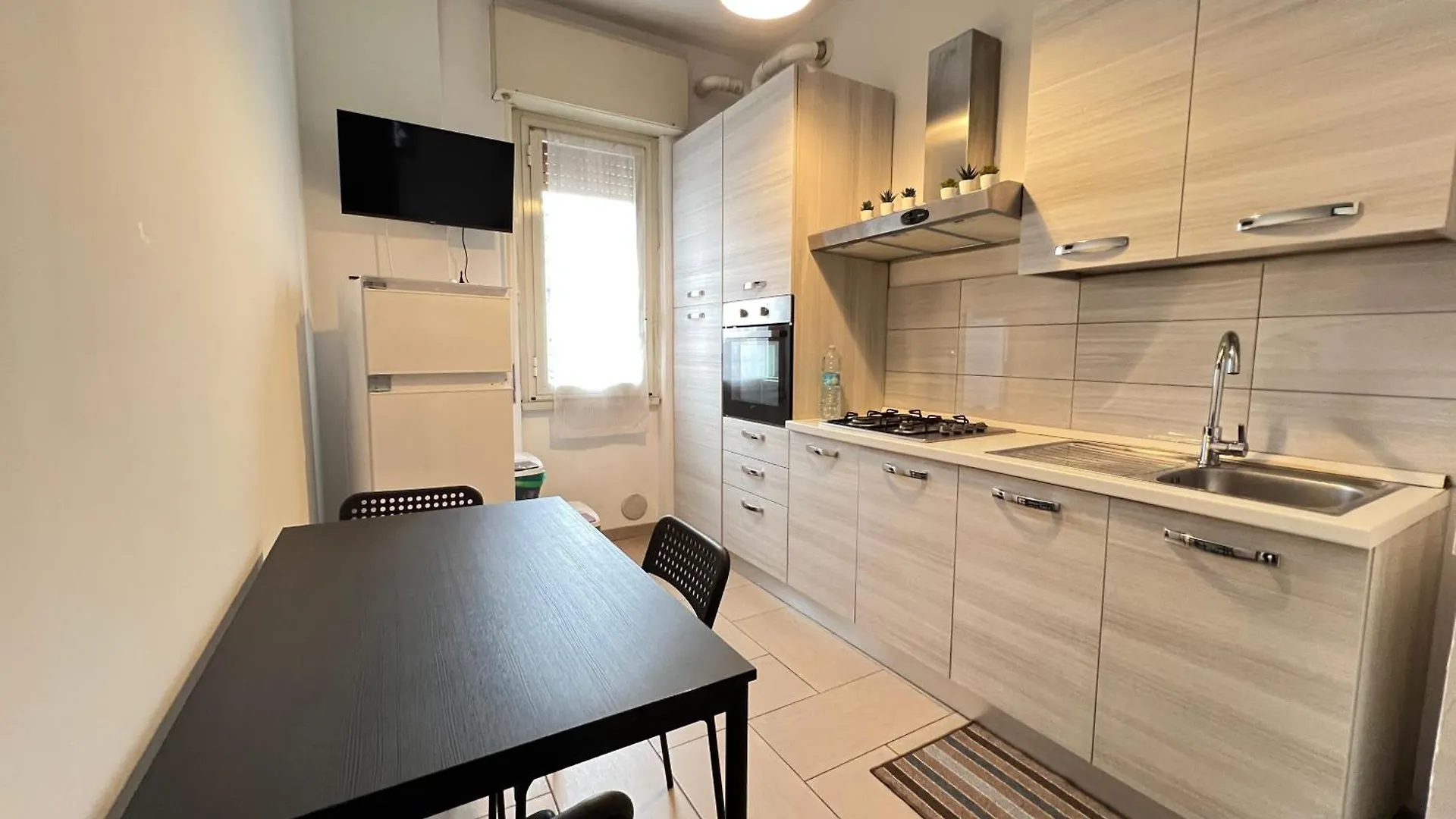 A Casa Di Giulia Apartment Monza Italy