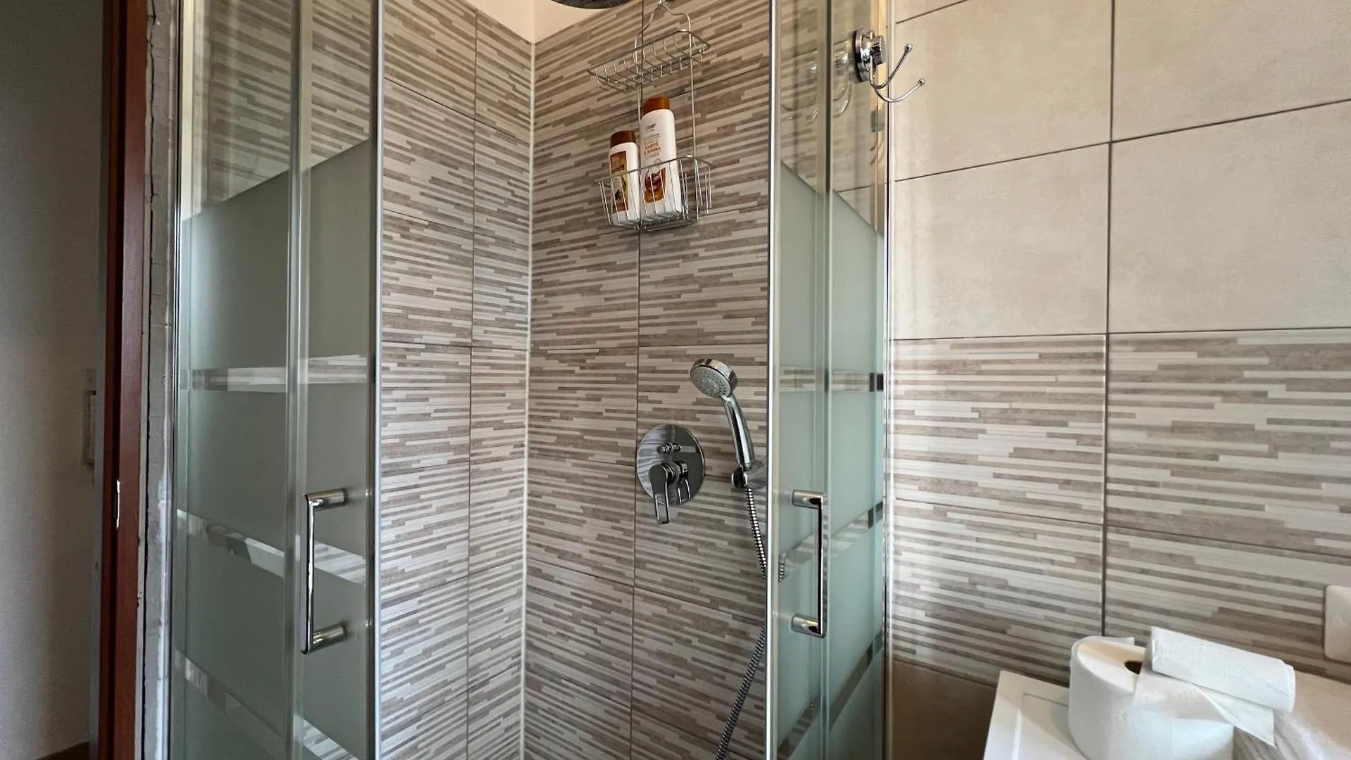 A Casa Di Giulia Apartment Monza
