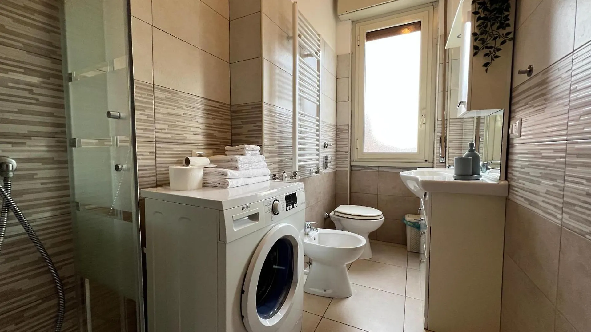 A Casa Di Giulia Apartment Monza Italy